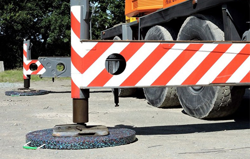 支腿墊板應(yīng)用實(shí)圖